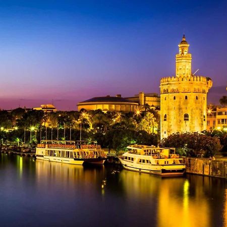 'Suite Magallanes' Apartamento Cool En El Verdadero Centro De Sevilla ภายนอก รูปภาพ